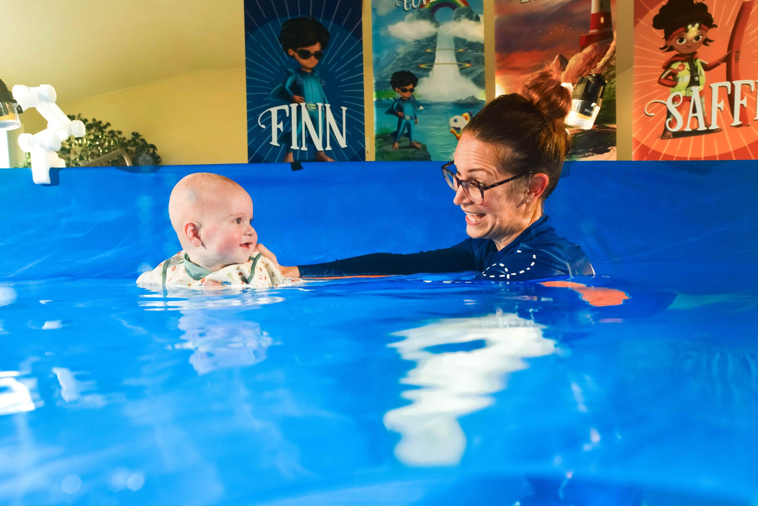 How do babies swim underwater?